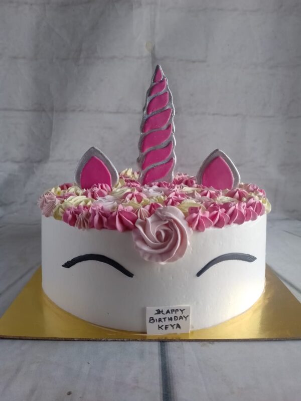 unicorn theme cake