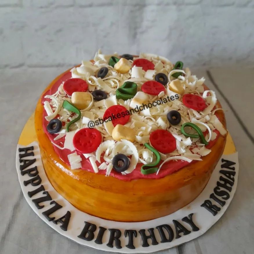 pizza theme cake