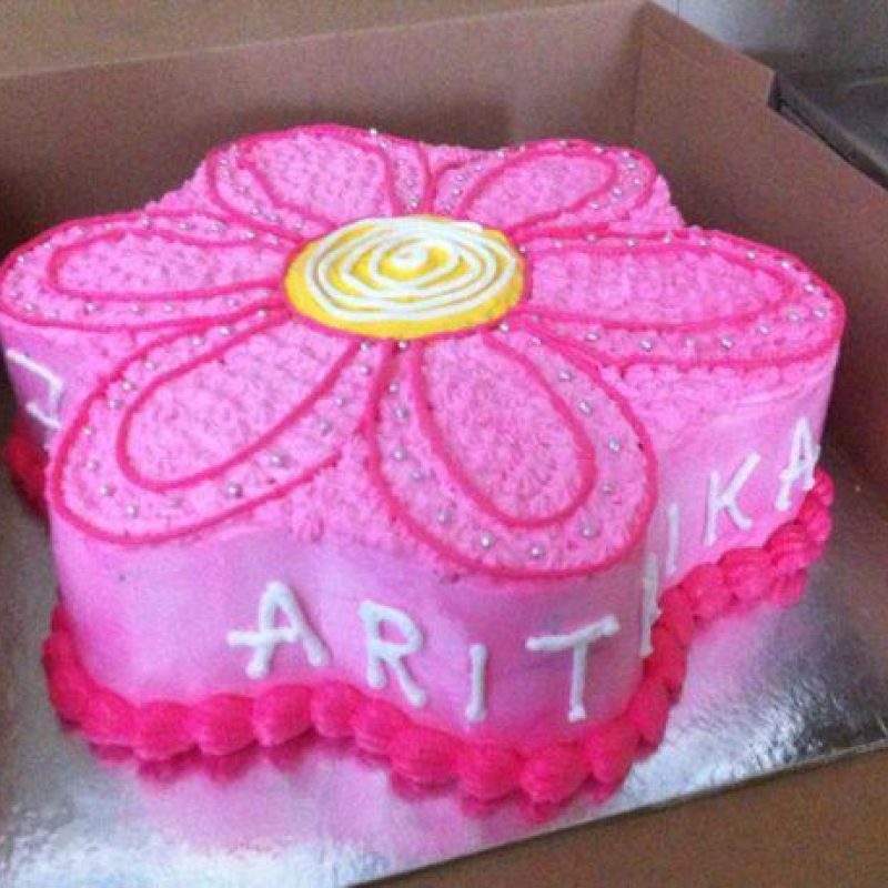 Flower_shape_themeCake
